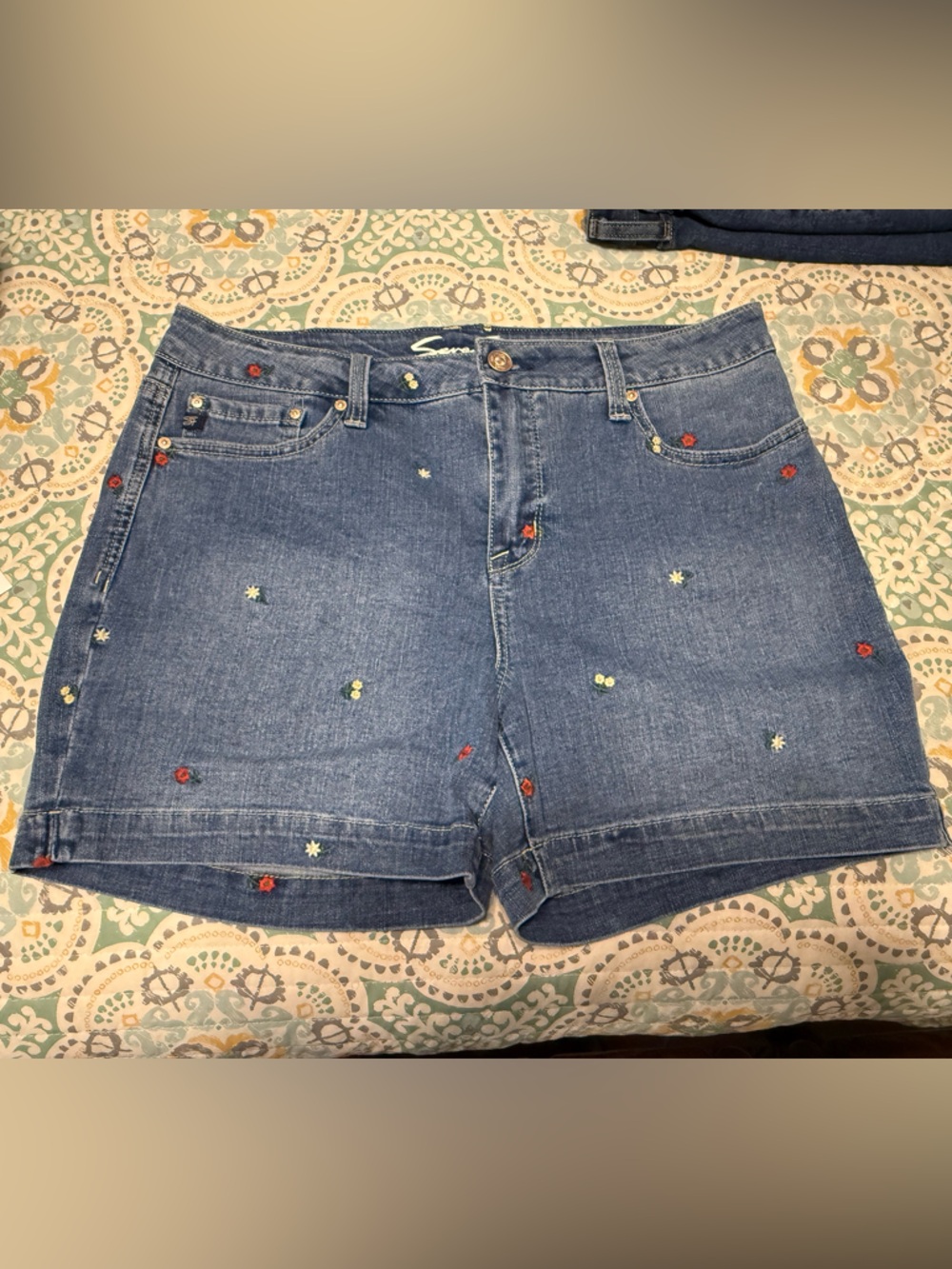 Seven7 Floral Embroidered Blue Denim Women's Shorts 12